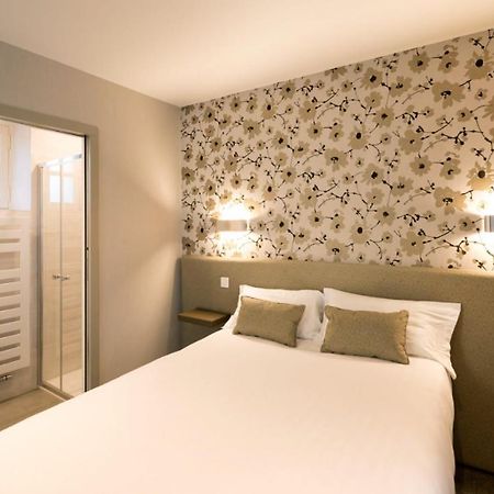 Logis - Hotel & Restaurant Du Tribunal Mortagne-au-Perche Kültér fotó