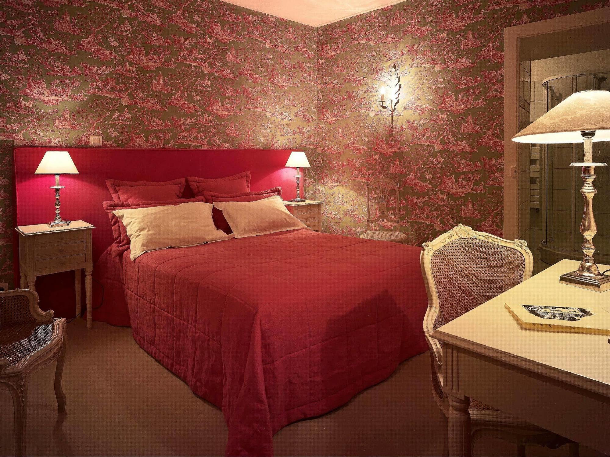 Logis - Hotel & Restaurant Du Tribunal Mortagne-au-Perche Kültér fotó
