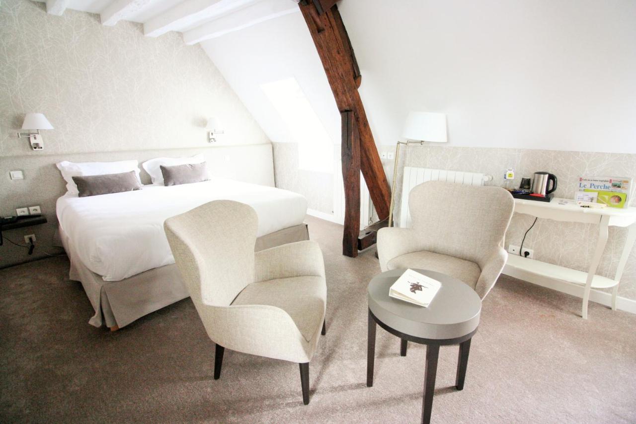 Logis - Hotel & Restaurant Du Tribunal Mortagne-au-Perche Kültér fotó